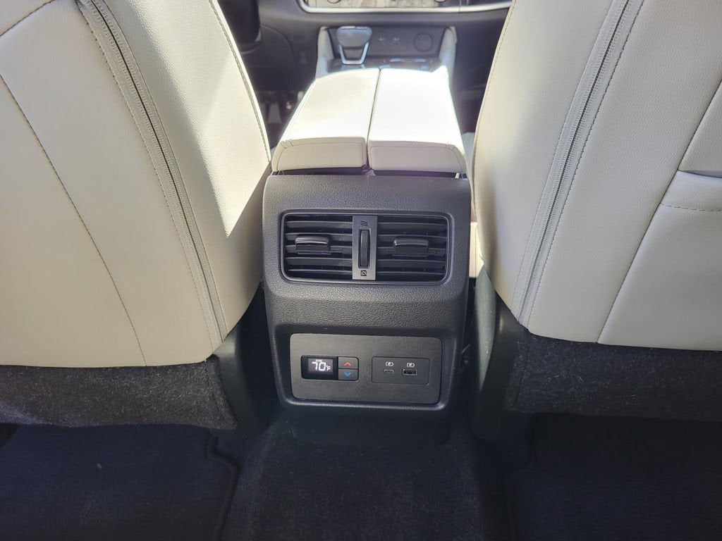 2023 Nissan Rogue SL FWD