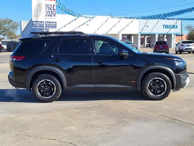 2023 Nissan Pathfinder Rock Creek 4WD