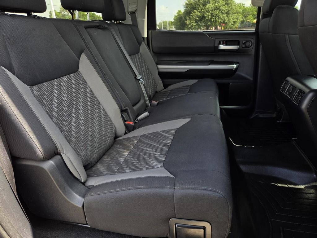 2019 Toyota Tundra SR5 5.7L V8
