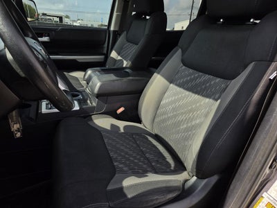 2019 Toyota Tundra SR5 5.7L V8