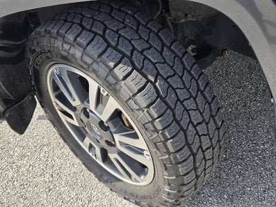 2019 Toyota Tundra SR5 5.7L V8