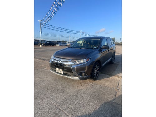 2018 Mitsubishi Outlander ES