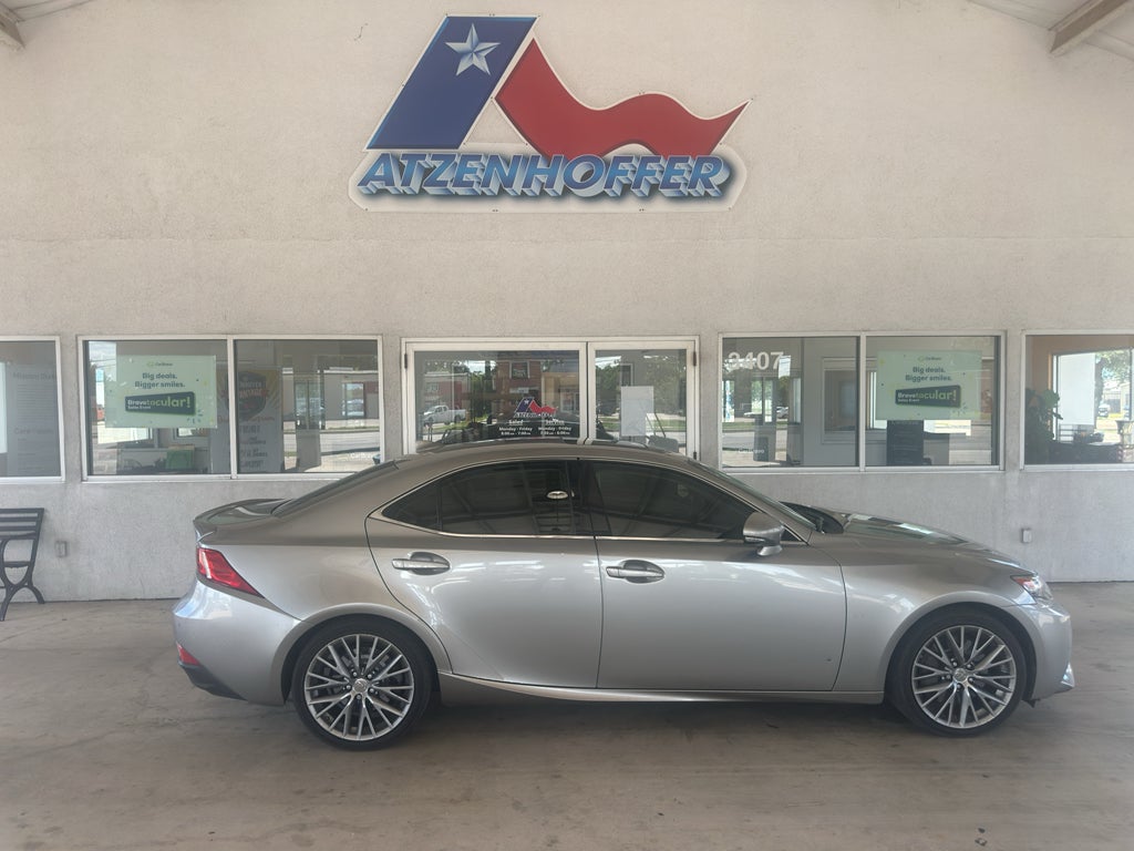 2016 Lexus IS 200t 
