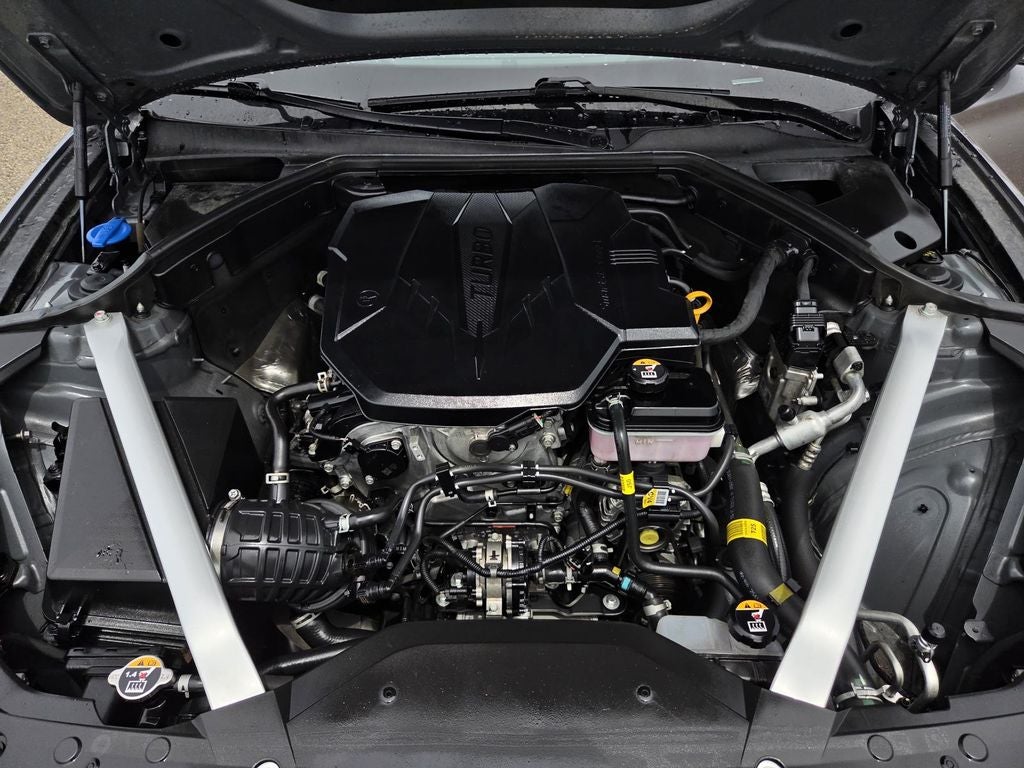 2025 Genesis G70 2.5T