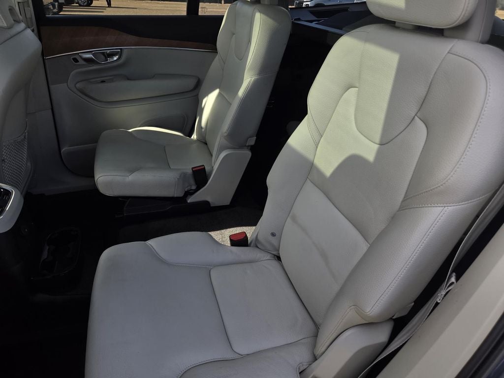 2022 Volvo XC90 Recharge Plug-In Hybrid T8 Inscription Expression Extended Range 6P