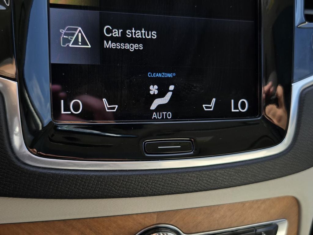 2022 Volvo XC90 Recharge Plug-In Hybrid T8 Inscription Expression Extended Range 6P