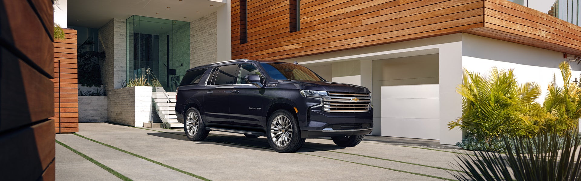 2024 Chevrolet Suburban in Victoria, TX